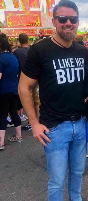 I Like His Beard I Like Her Butt Matching Shirts - BigBeryl