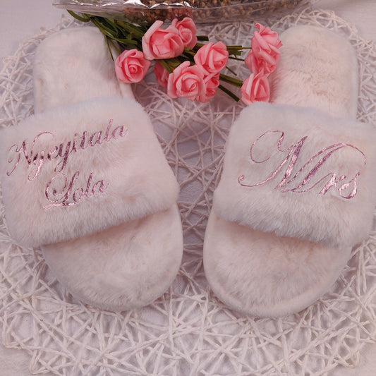 Personalized Bride To Be Slippers Bachelorette Party Favors - BigBeryl