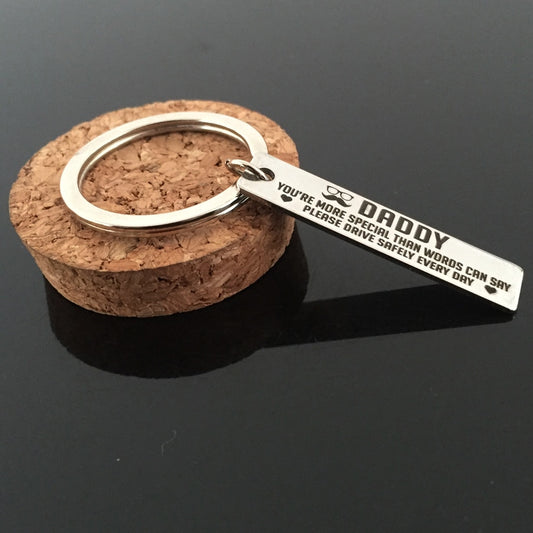DADS ARE SPECIAL Engraved Key Chain - BigBeryl
