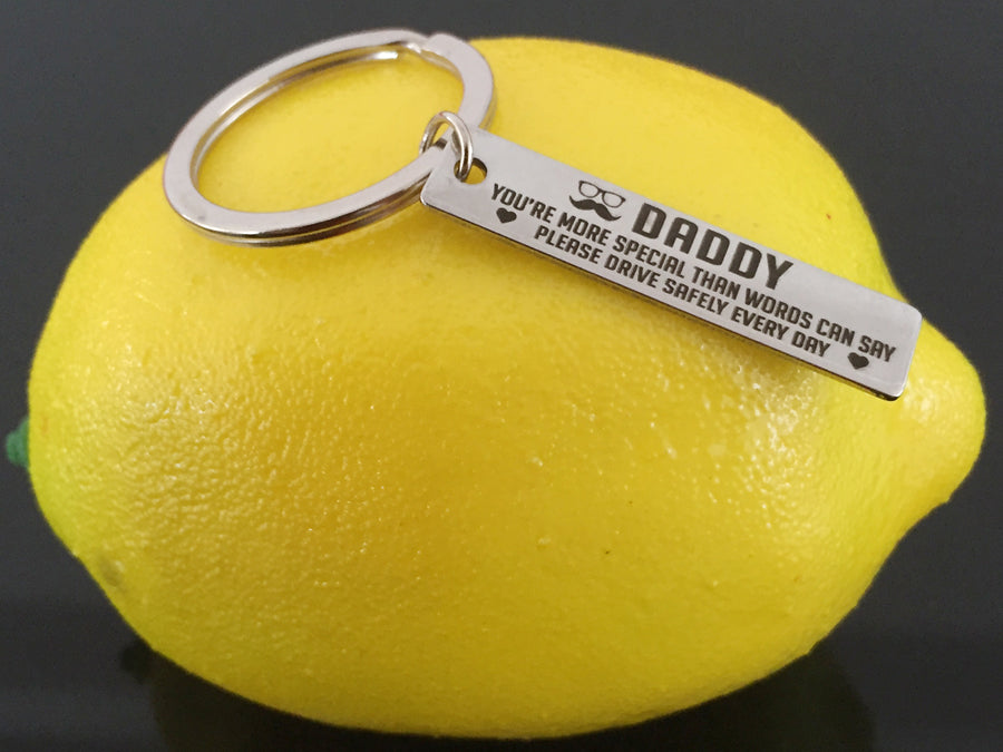 DADS ARE SPECIAL Engraved Key Chain - BigBeryl