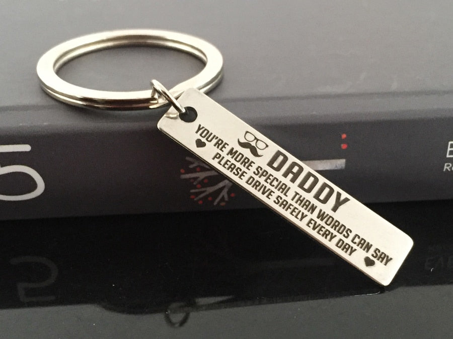 DADS ARE SPECIAL Engraved Key Chain - BigBeryl